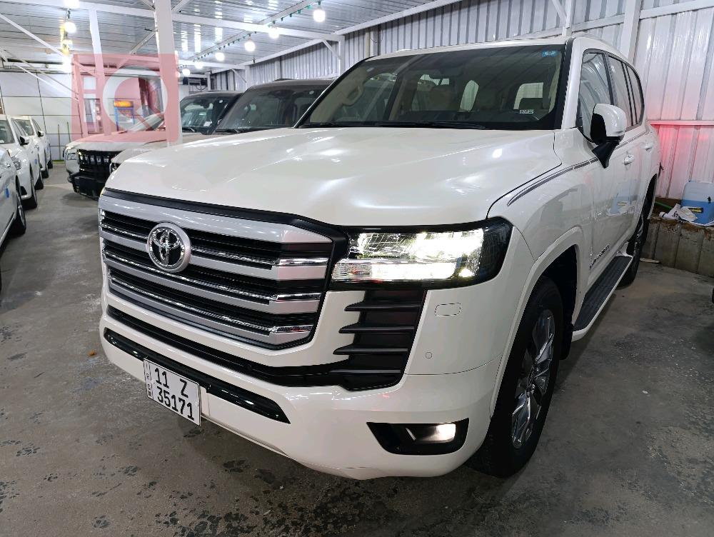 تويوتا لاندكروزر